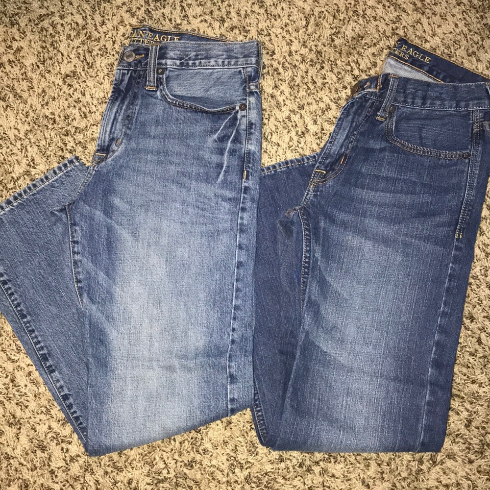 2 pr American Eagle jeans